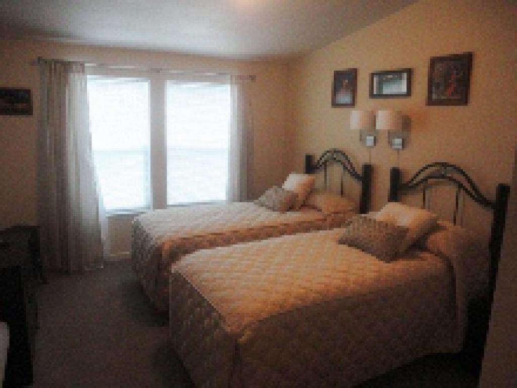 Amber Lights Bed And Breakfast (Adults Only) Port Townsend Room photo